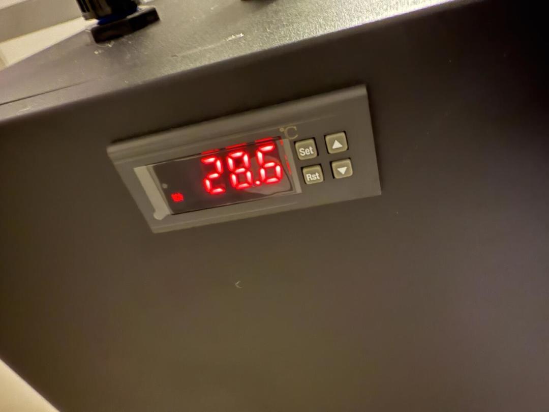 鱼缸冷水机,真正的坑从你决定买开始:翻完全网几百条鱼友实测,整理出这份避坑指南