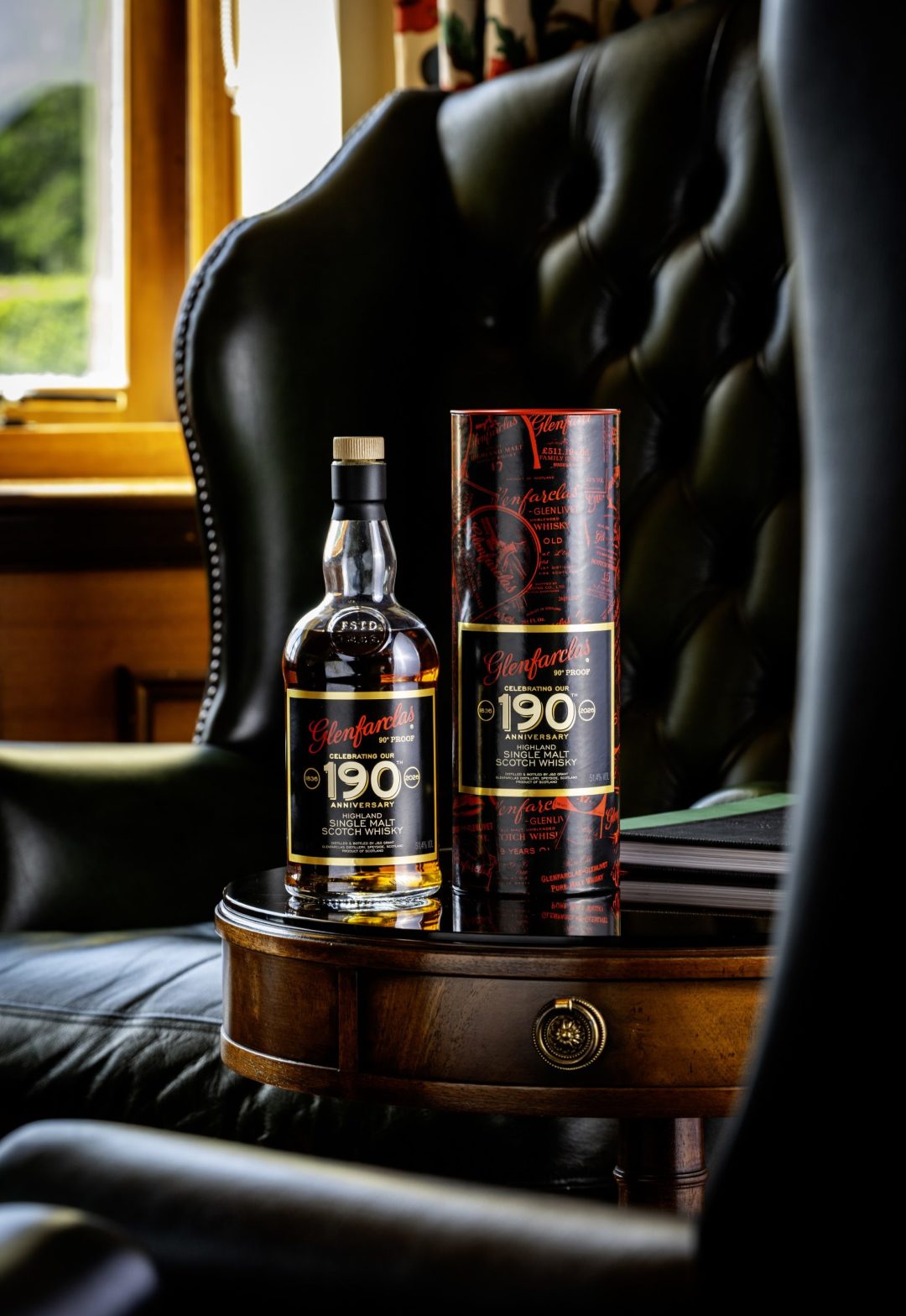 95英镑、78桶老酒调配:格兰花格190周年值得上车吗?先看看上一支180周年的下场