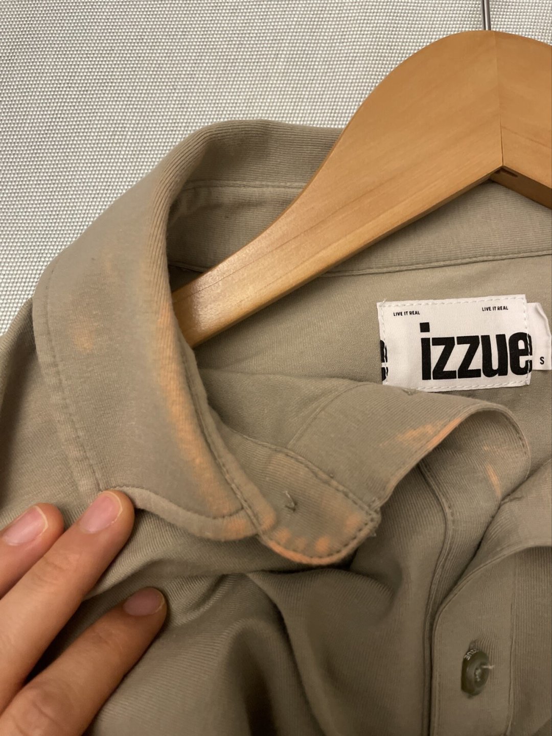 izzue FW26新品正上架,感谢折进入后半程:原价买新款,还是蹲折扣?