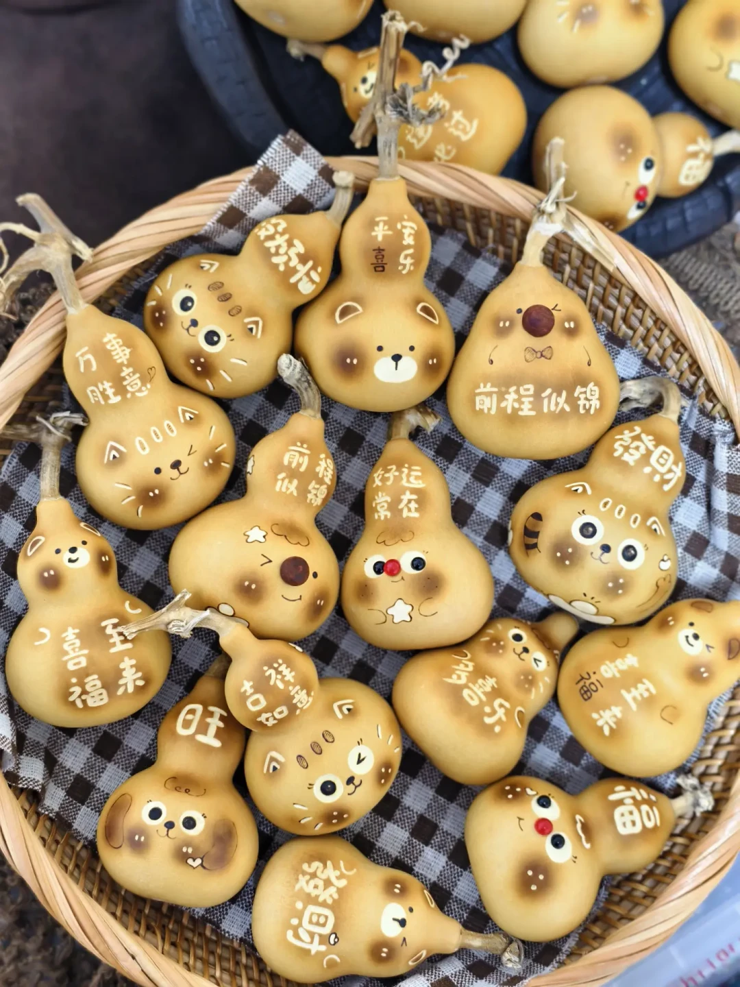 看着简单,一上手就手抖:葫芦烙画入门的6个避坑点