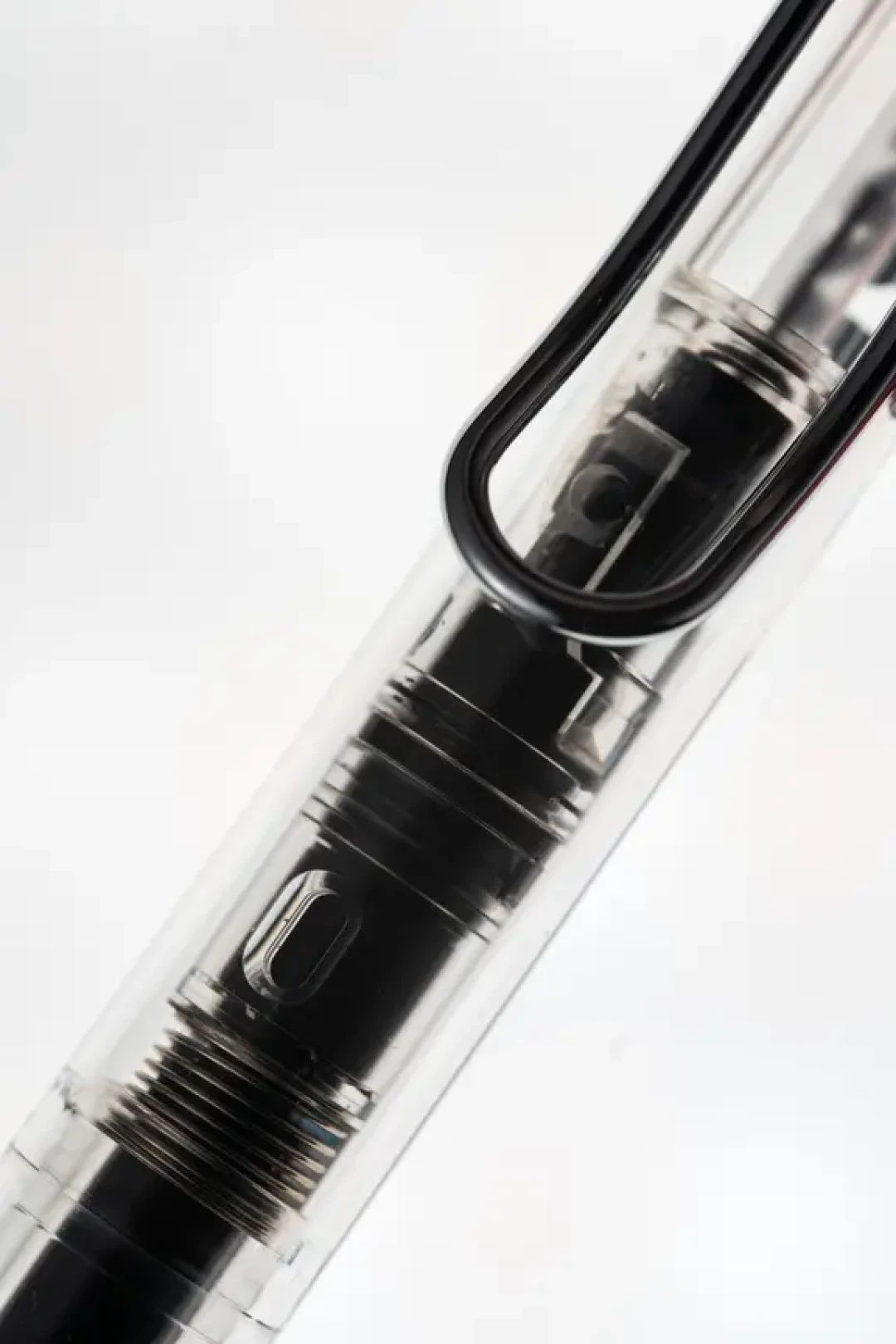 三菱收购凌美后,出的是一支200元的塑料自动铅笔:safari×KuruToga混血值不值得买
