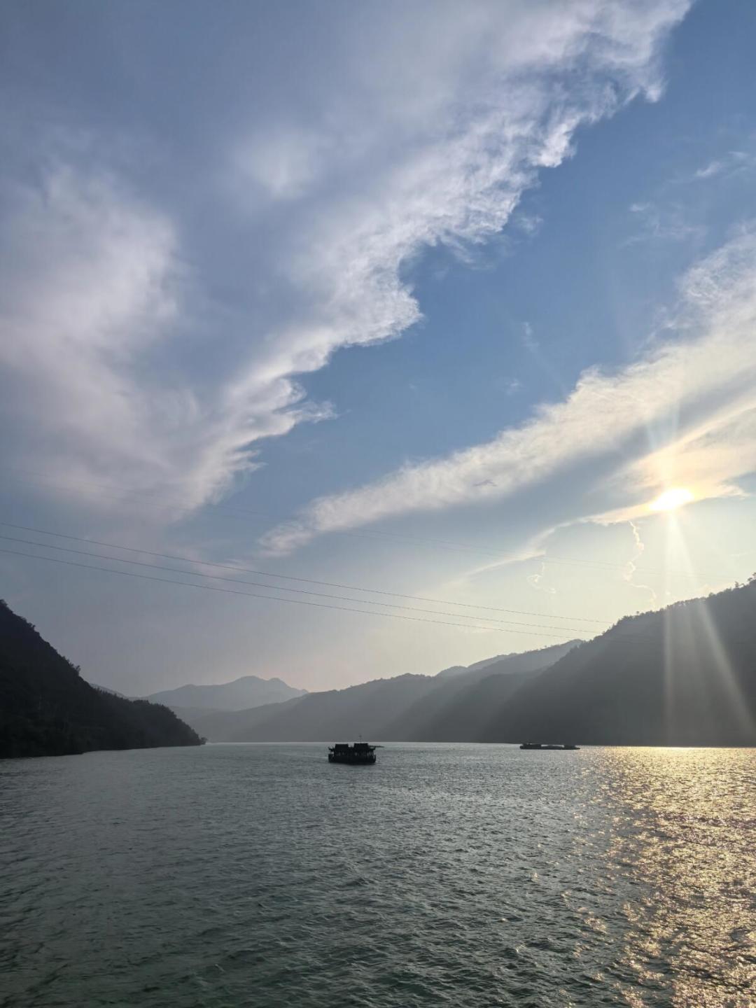 被《富春山居图》种草了实景?先看懂这四条2元到125元的船
