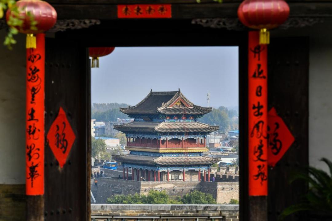 免门票、免停车、小吃5到15元:复建的忻州古城,凭什么人气超过平遥?
