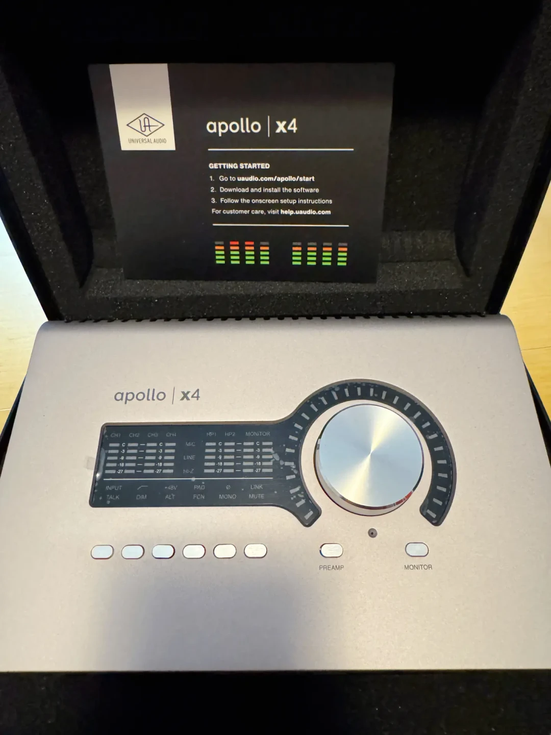 Apollo更名了、送的插件多了，但硬件没动：纠结UA声卡的人，先看完这篇再下单