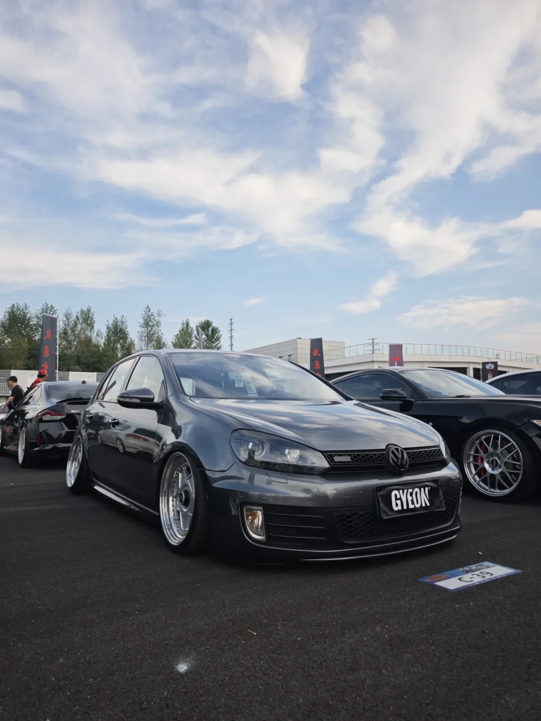 老车聚会这个周末扎堆三城:吉林GT Show今天收官,成都经典车特展只开两个周末,上海奔驰140周年馆藏免费开放