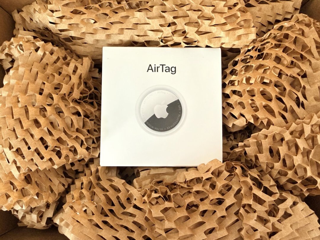 AirTag 2 来了,苹果送四件套:那个把苹果告上法庭的品类开创者 Tile,现在还值得买吗?