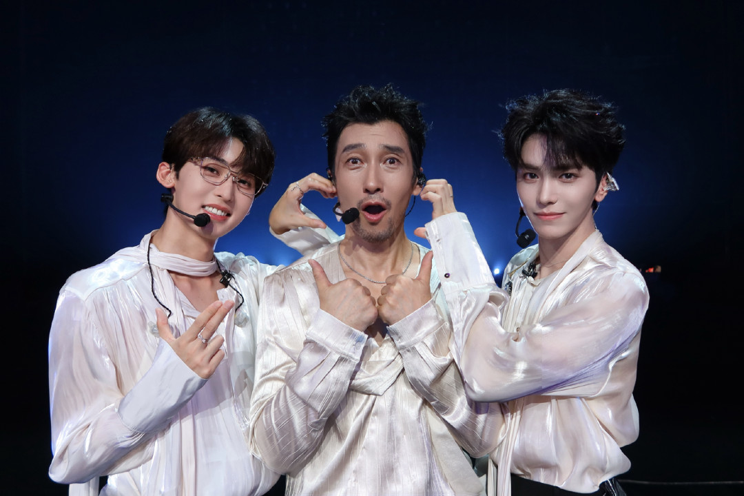 《R&B All Night》824票,一公下半场第四:183CLUB一夜限定,网传二公组队已经把三个人拆散了