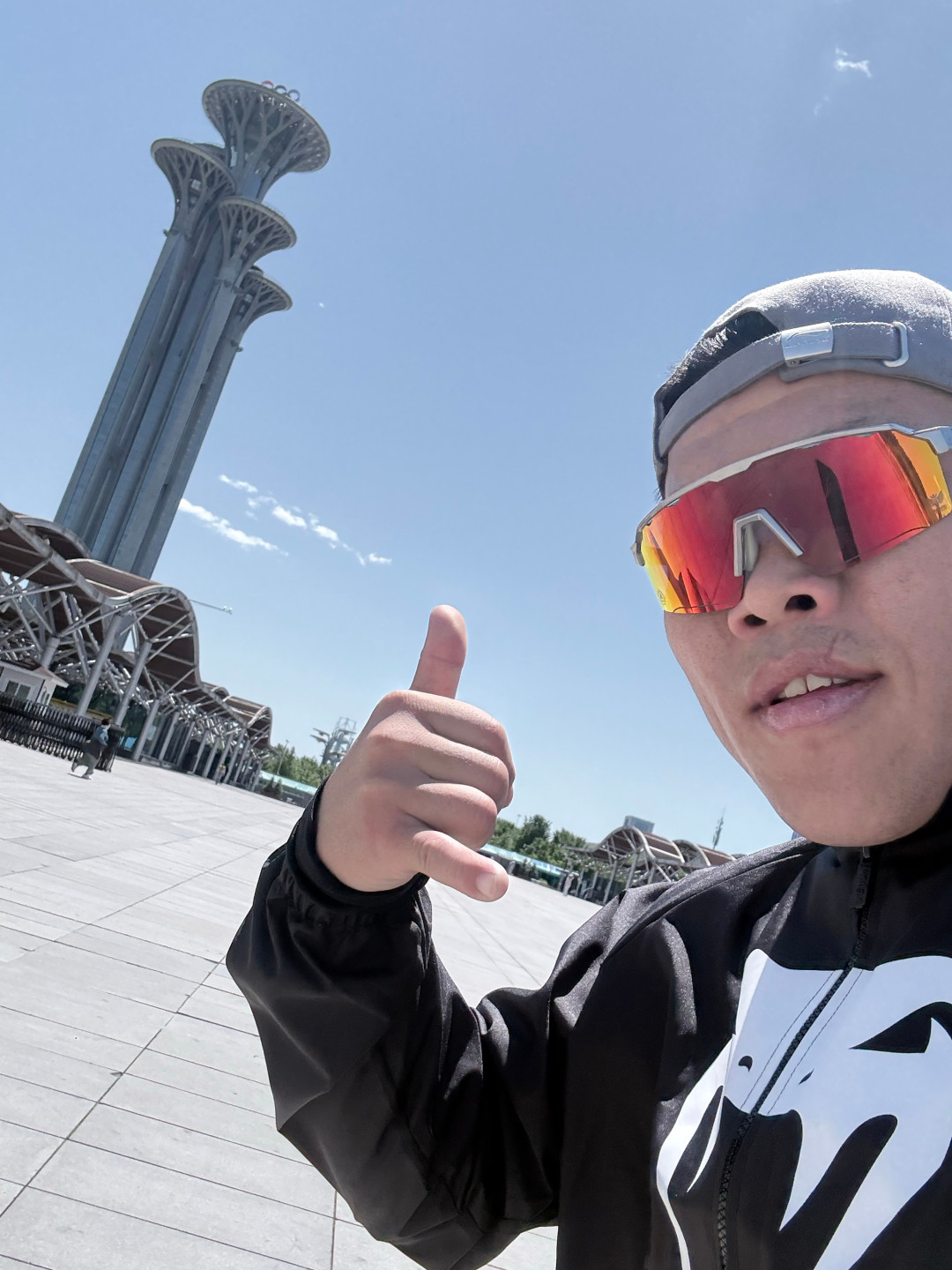 UFC上海站下周开打，李景亮不在战卡上：把这两年的线索串起来，亮哥的处境其实已经清楚了