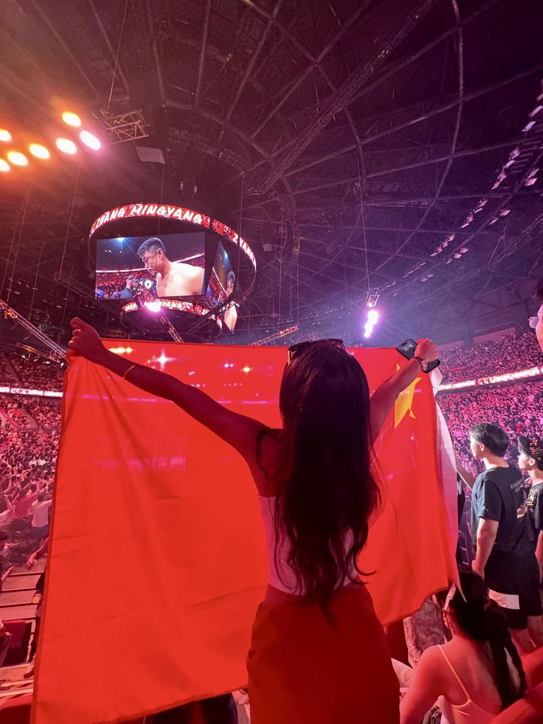 UFC上海站下周开打，李景亮不在战卡上：把这两年的线索串起来，亮哥的处境其实已经清楚了