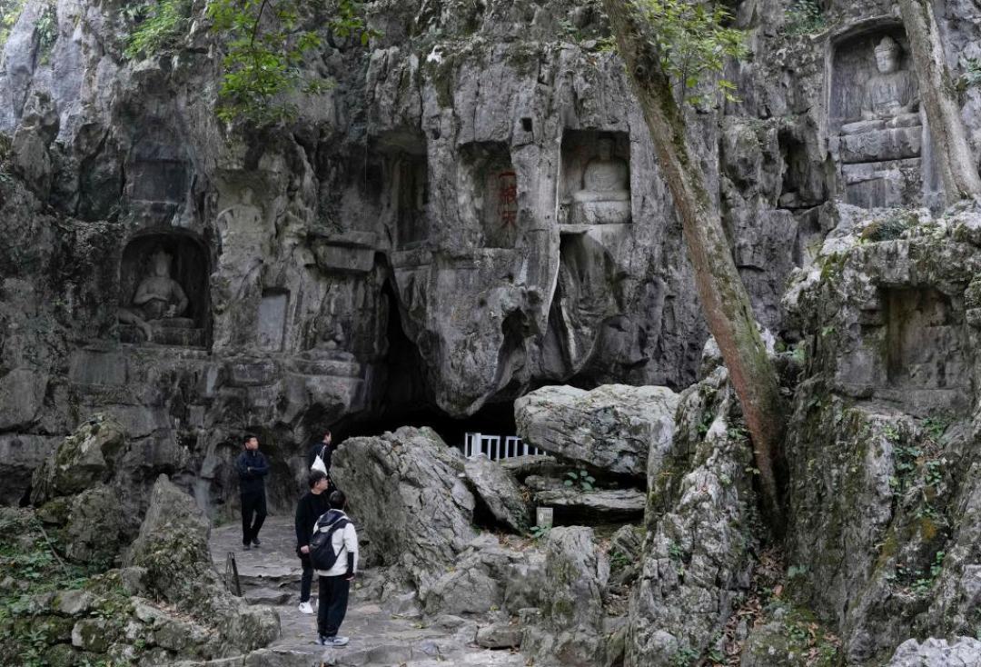 灵隐寺最老的从来不是殿:双塔、经幢和390尊石头才值回免票,这批高赞攻略已经过期