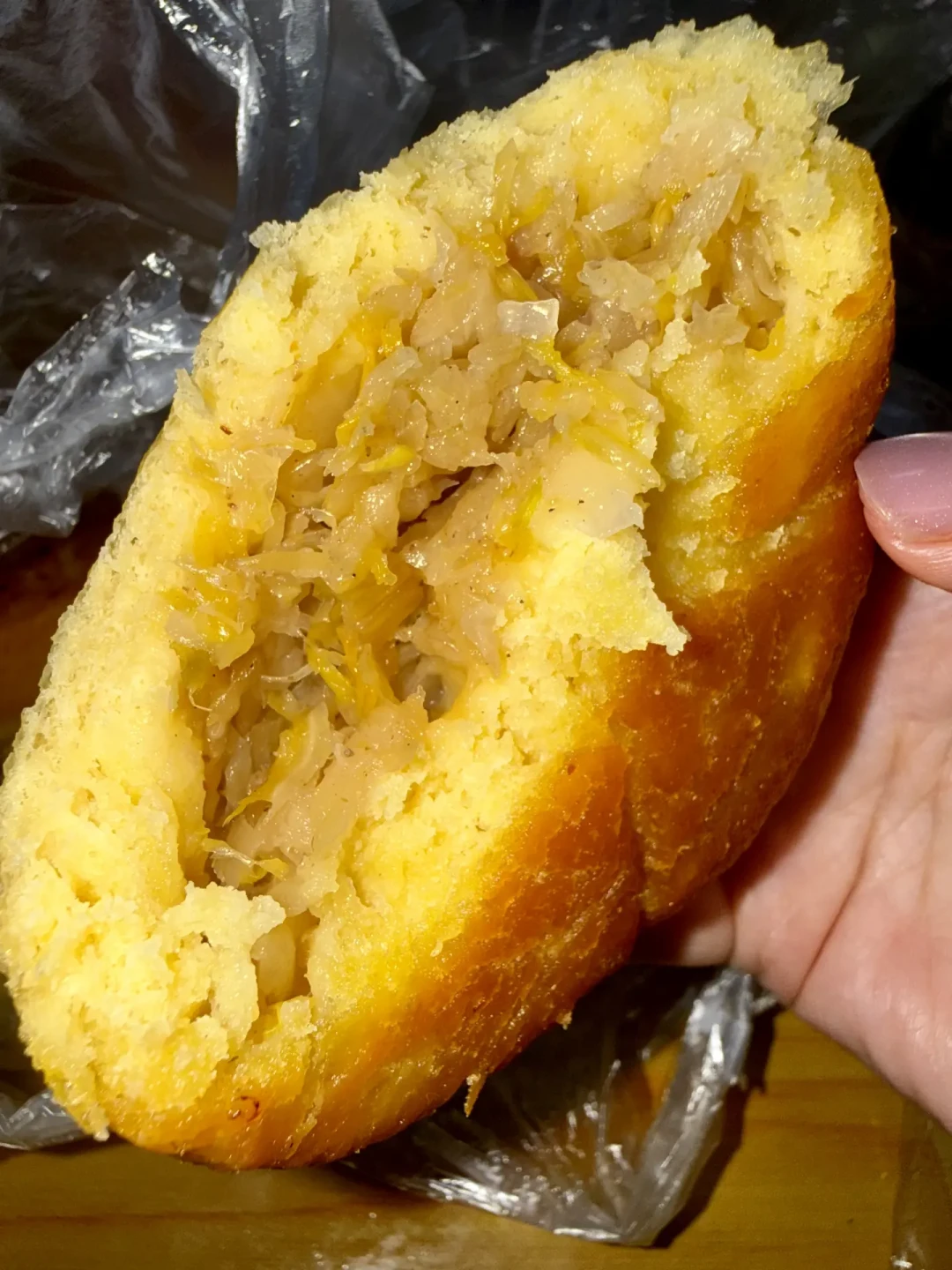 早起逛早市的人越来越多,被