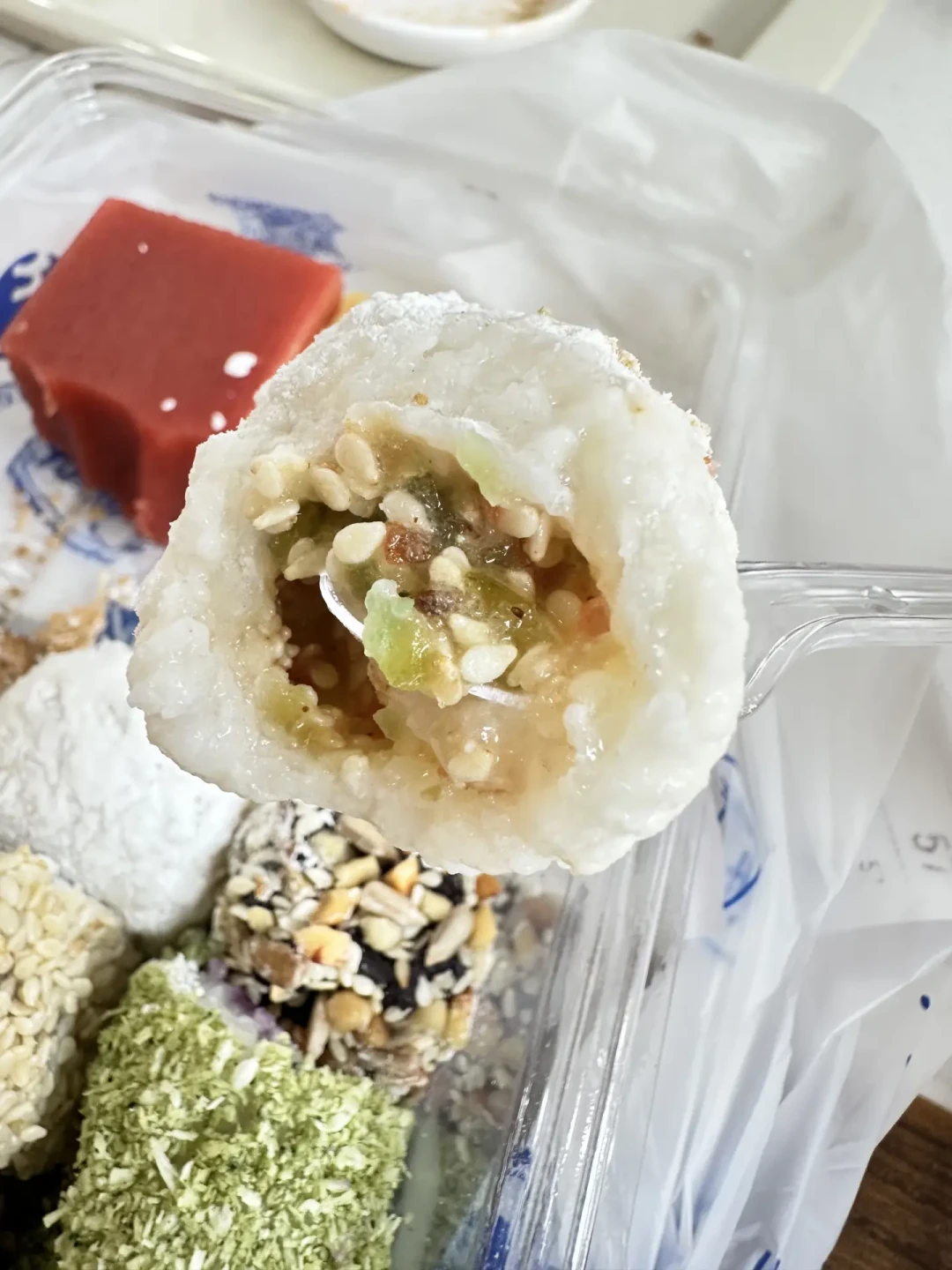 护国寺小吃,到底是难吃还是地道?翻遍全网真实评价我发现:问题可能出在
