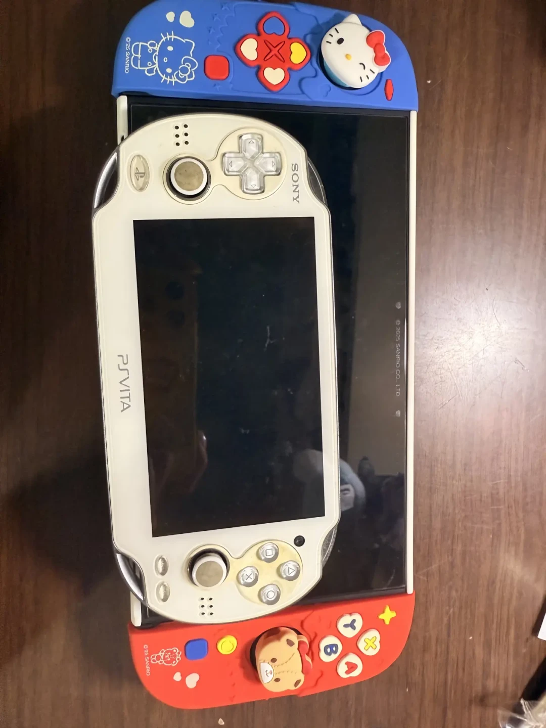 PS Vita 商店 2027 年 7 月关停:二手机已经涨到 800+,这波情怀该不该冲