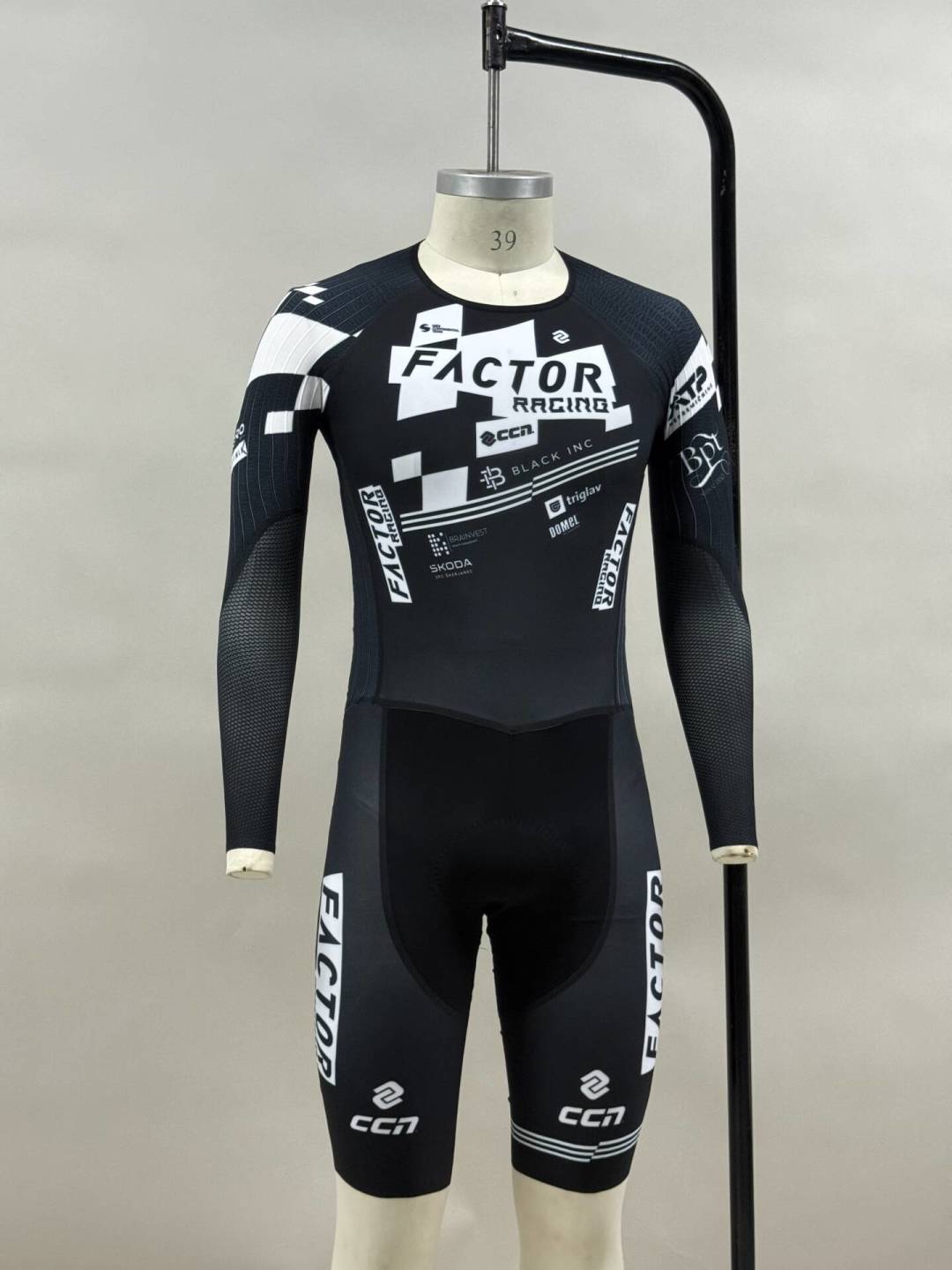 洲际车队供应商CCN骑行服,200-600元值得买吗?扒完全网真实口碑,有一个坑要先说清楚
