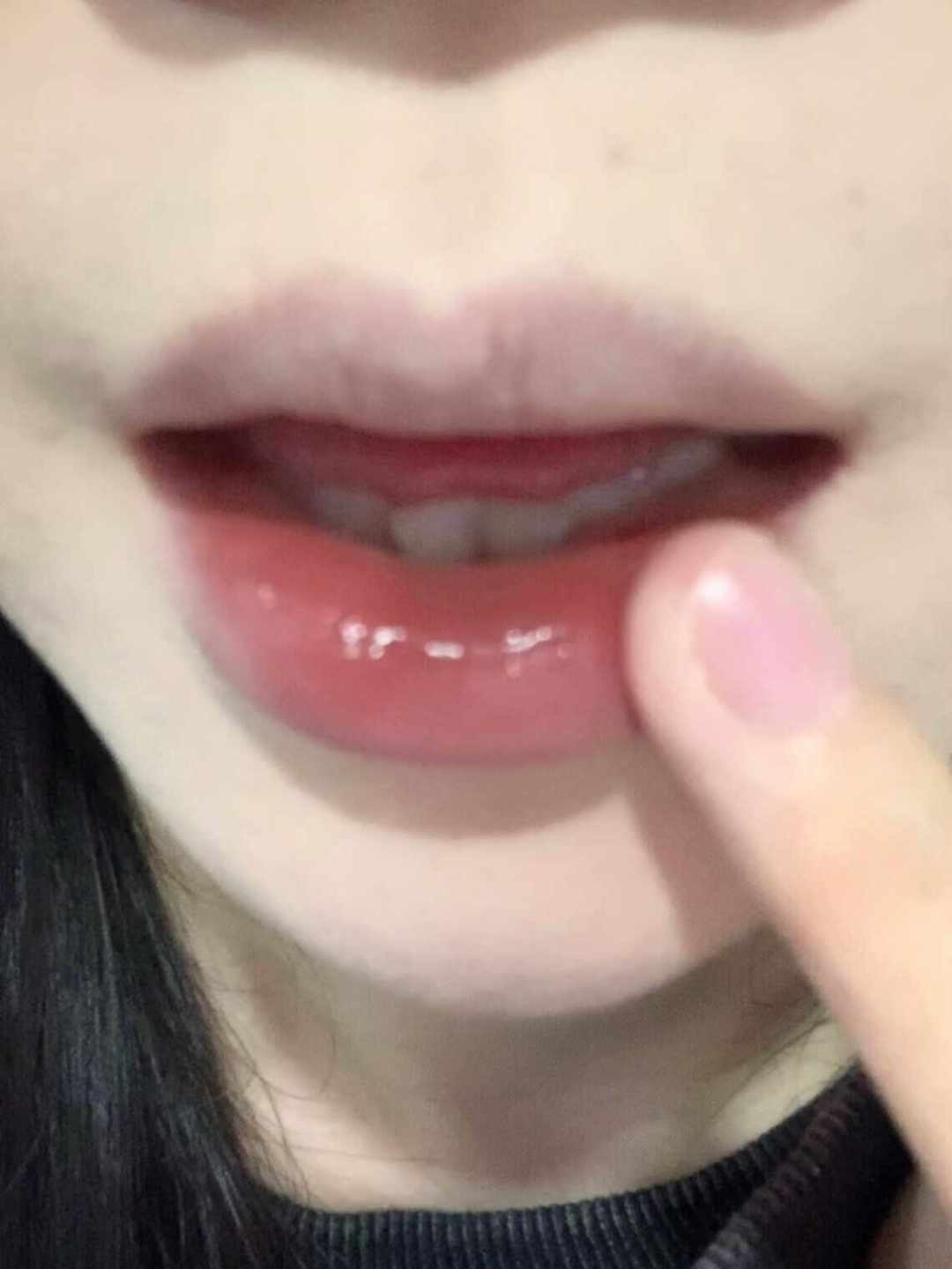 从章若楠到陈都灵,化妆师都在做