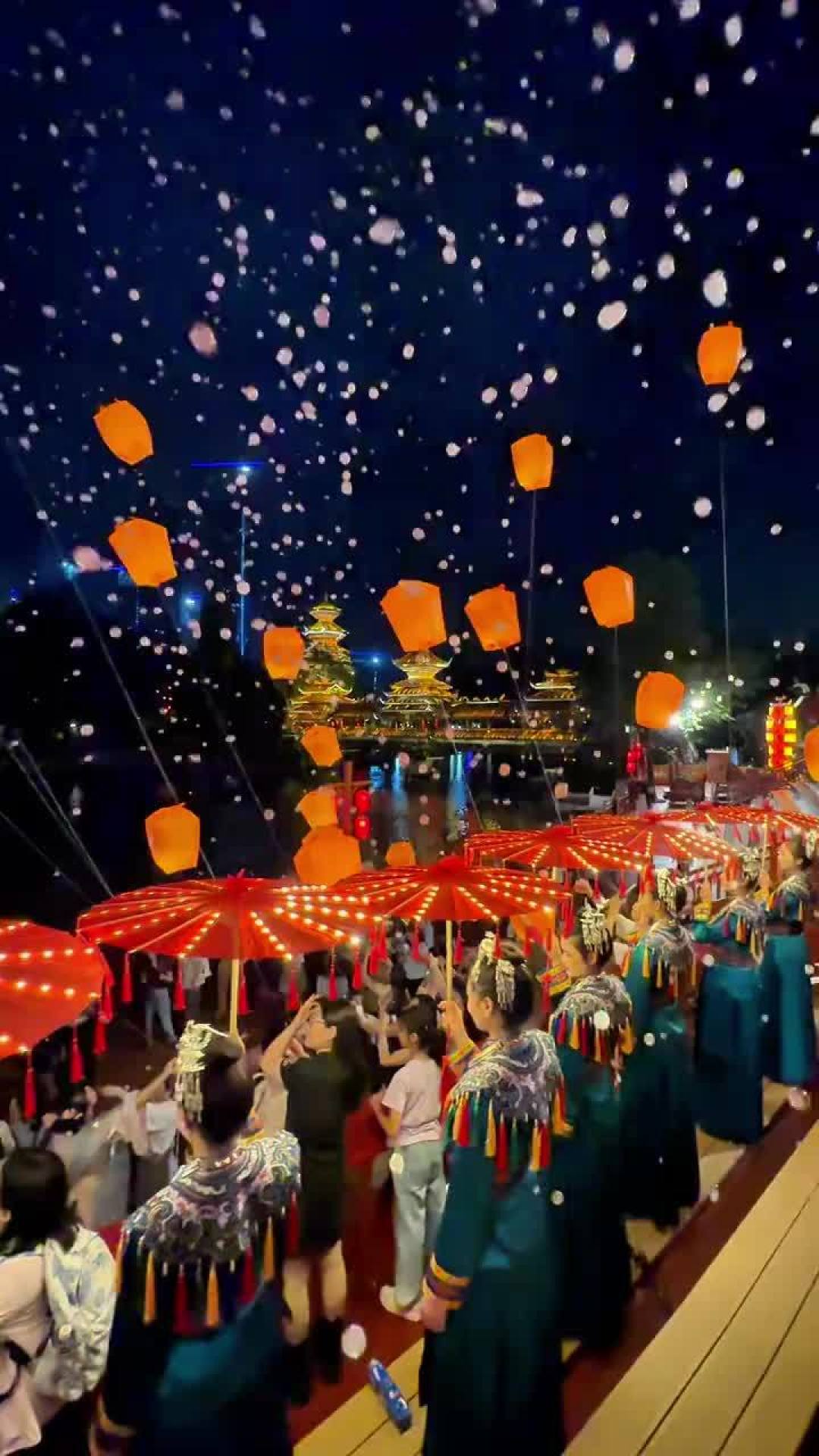 55元的夜场票怎么花才不亏：锦绣中华夜场倒推动线，含领票点和雨天Plan B