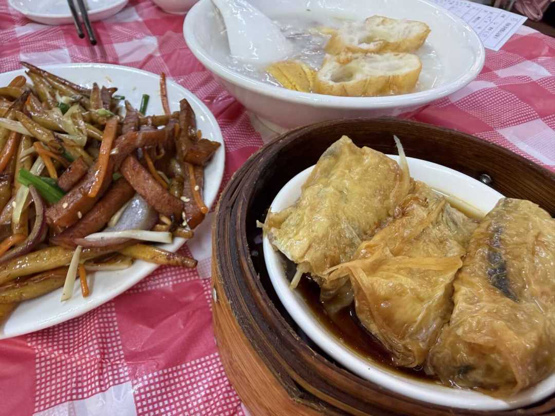 被强制收茶位费，10万人点赞较真：广州早茶新规落地3个半月，这钱到底该怎么交