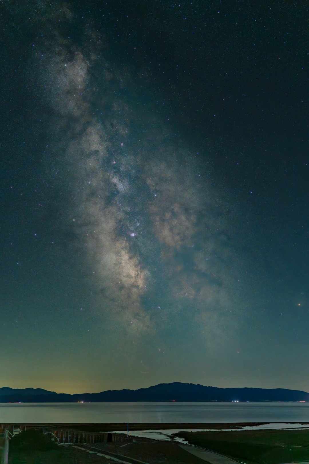 银河季进入倒计时:今年最后几个暗夜窗口,出发前先用巧摄把日子排明白