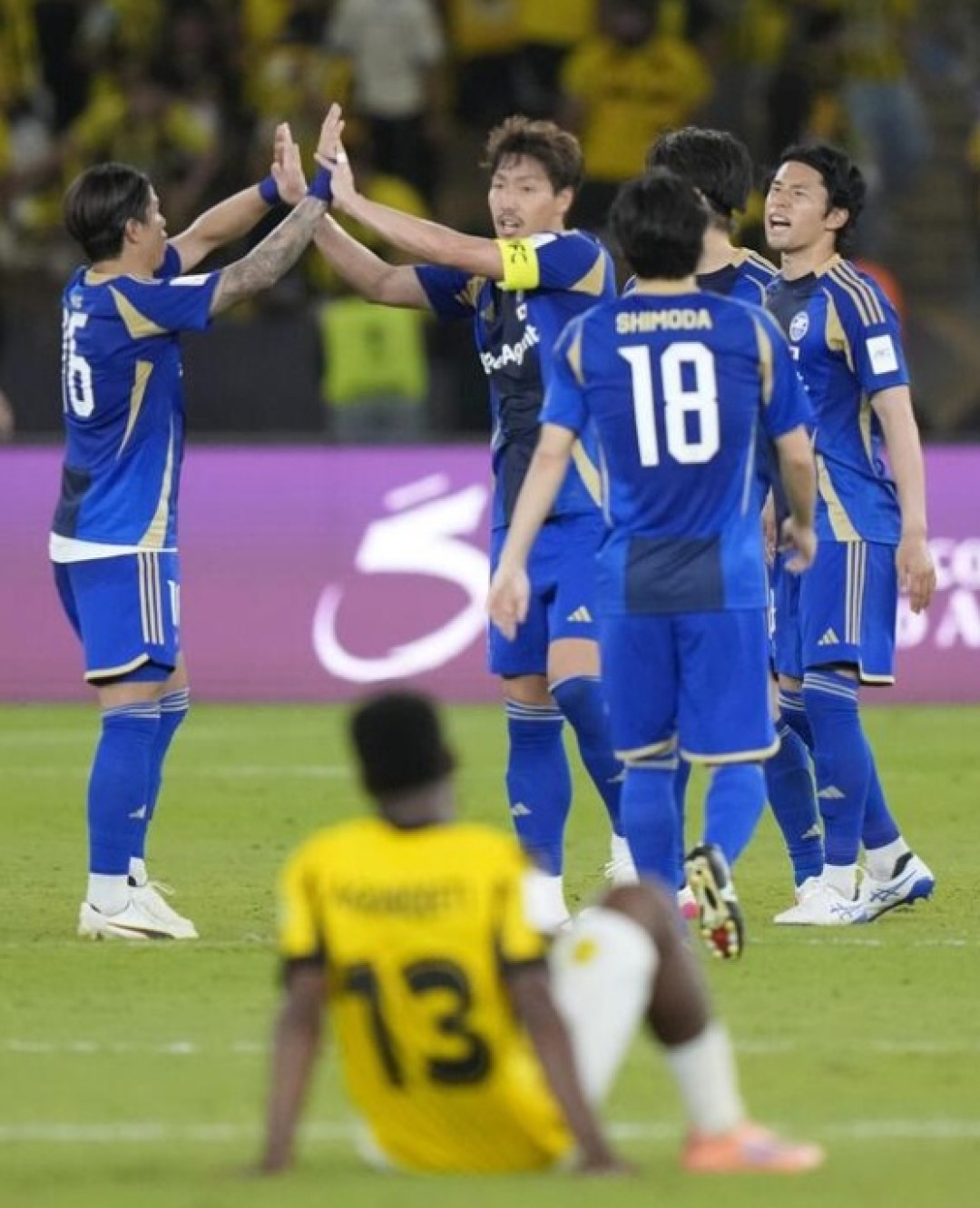 与申花同组的町田泽维亚:开局两轮轰9球,今年4月刚打进亚洲决赛