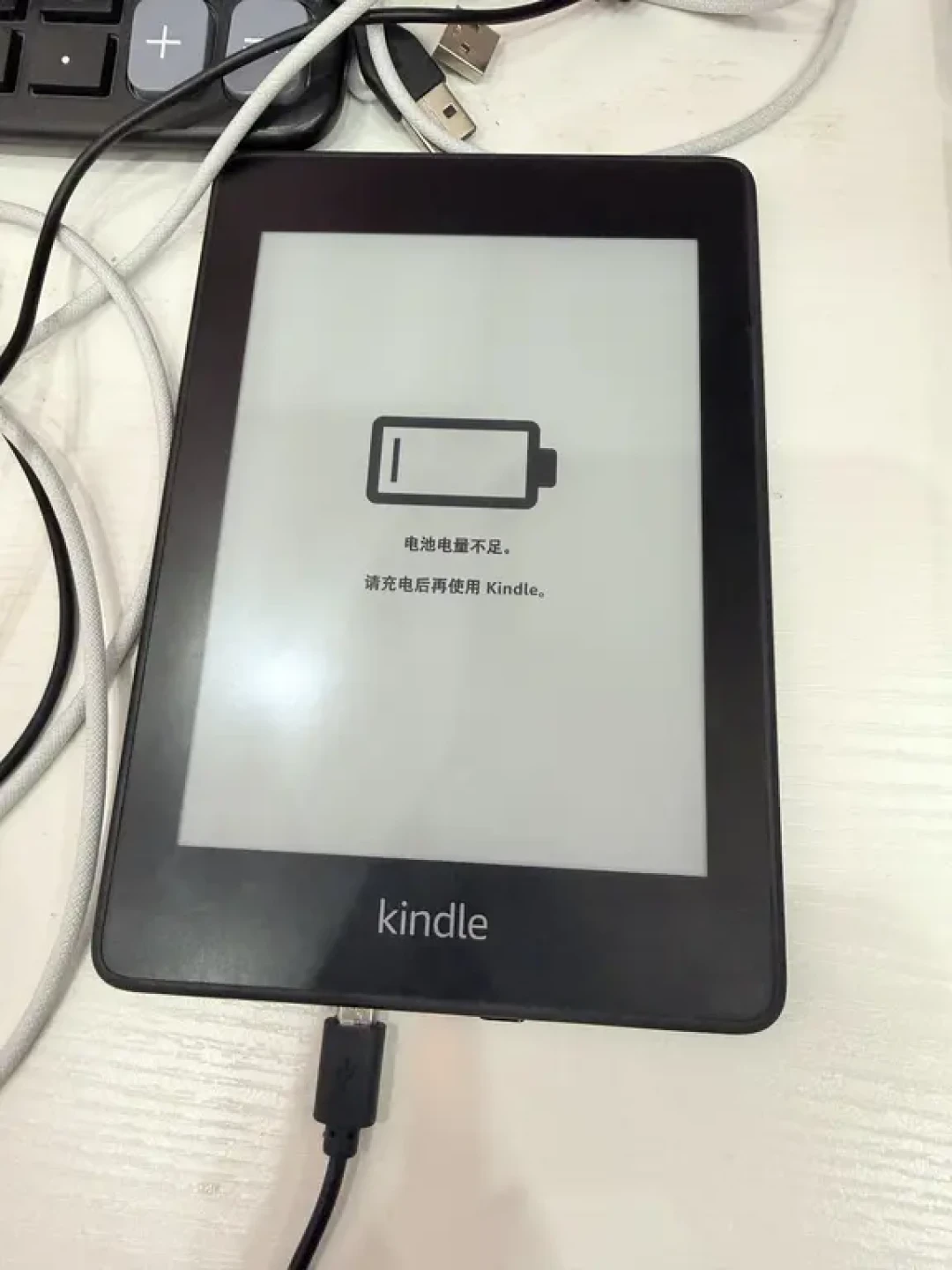 Kindle涨价,翻出老机器开不了机?别慌,多半是电池「饿死」了:0元激活顺序+几十块换电池的坑都整理好了