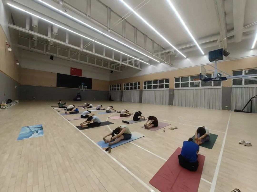 全网都在收藏八段锦,官方“标准答案”终于来了:不用花钱学,这3类内容别再存