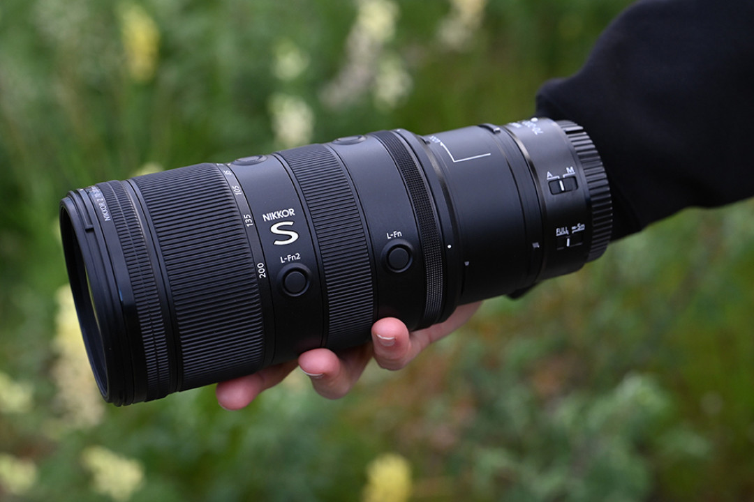 尼康70-200 f/2.8二代不降反涨,两个月涨了300元:和一代差的7000块该怎么看