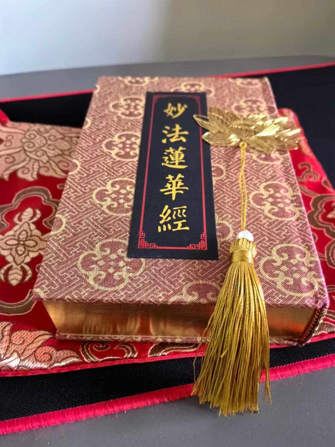 《法华经》到底妙在哪？知乎上这个问题有16万浏览，先收好这份28品阅读地图