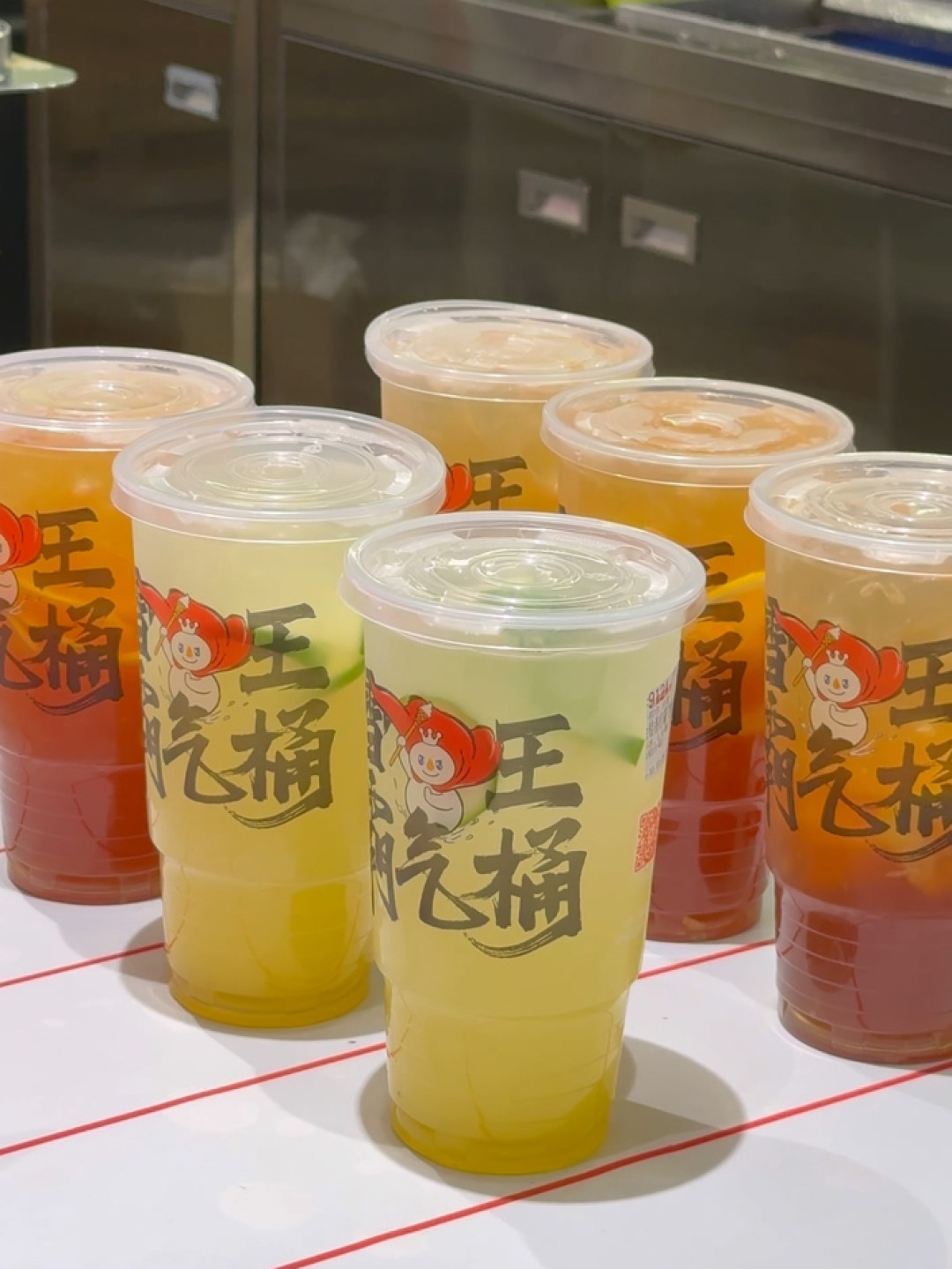 南京20万发西游焰火收官,口碑却两极:86版《西游记》开播40周年,这波纪念潮还剩什么值得追