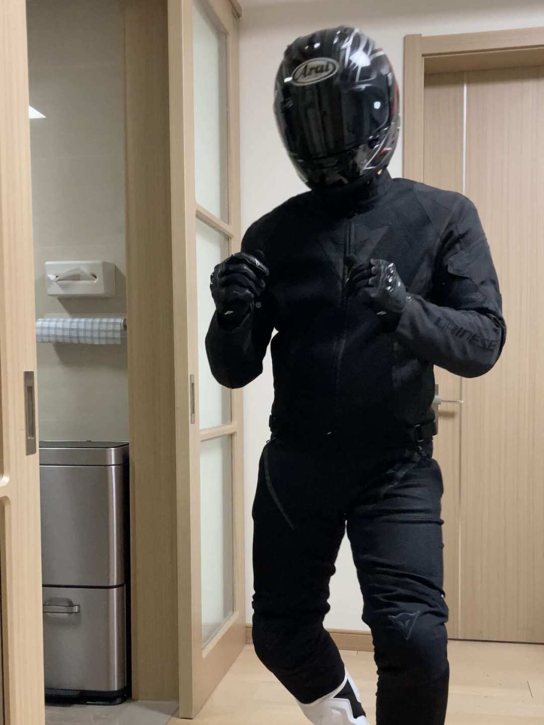 摩旅要不要上拉力盔?我把LS2的摩旅盔对了三条路线:非铺装比例定盔型,行程长短定重量
