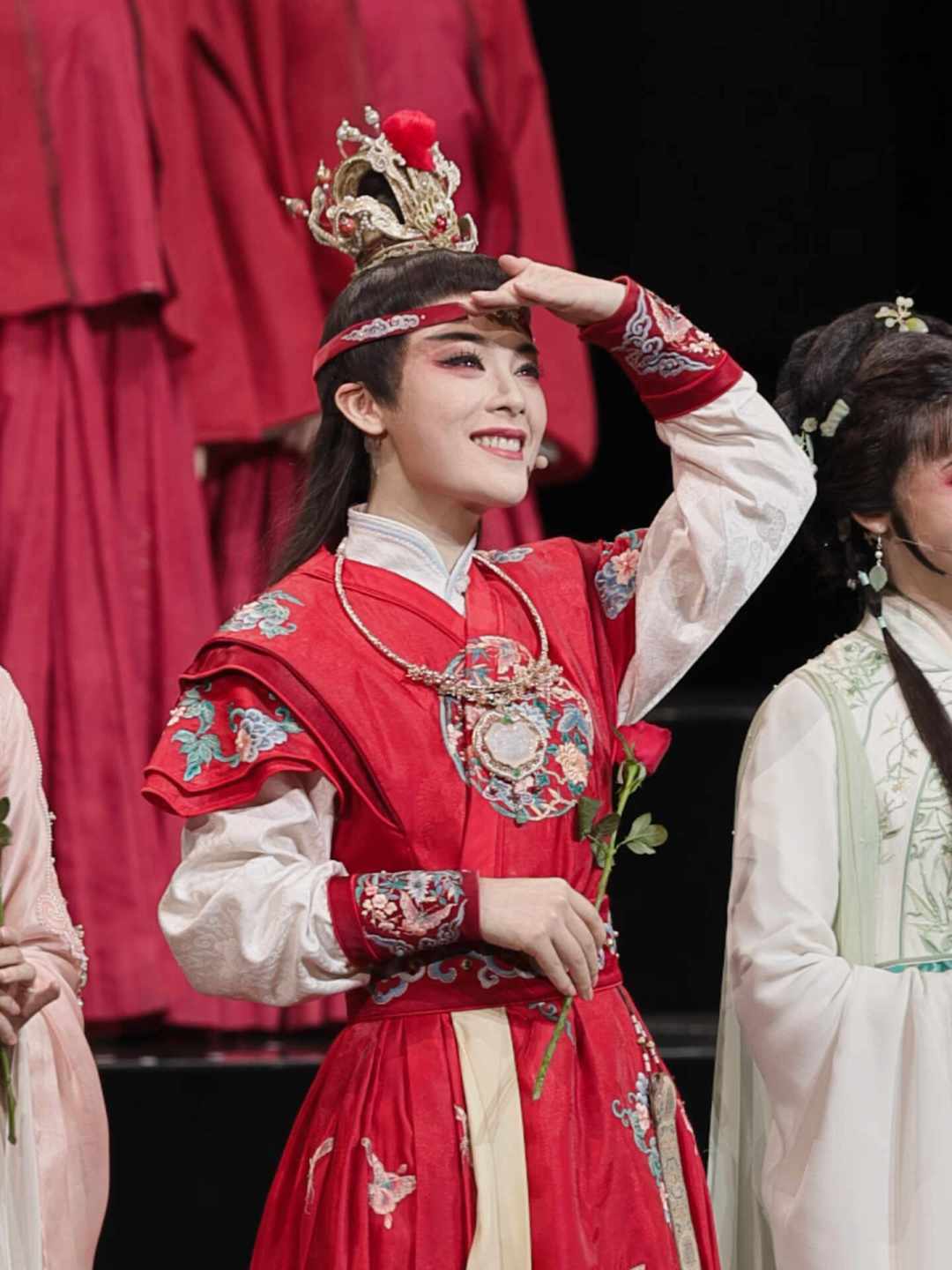 《九斤姑娘》首轮今晚收官，错过别急：秋天这几场小百花还能追