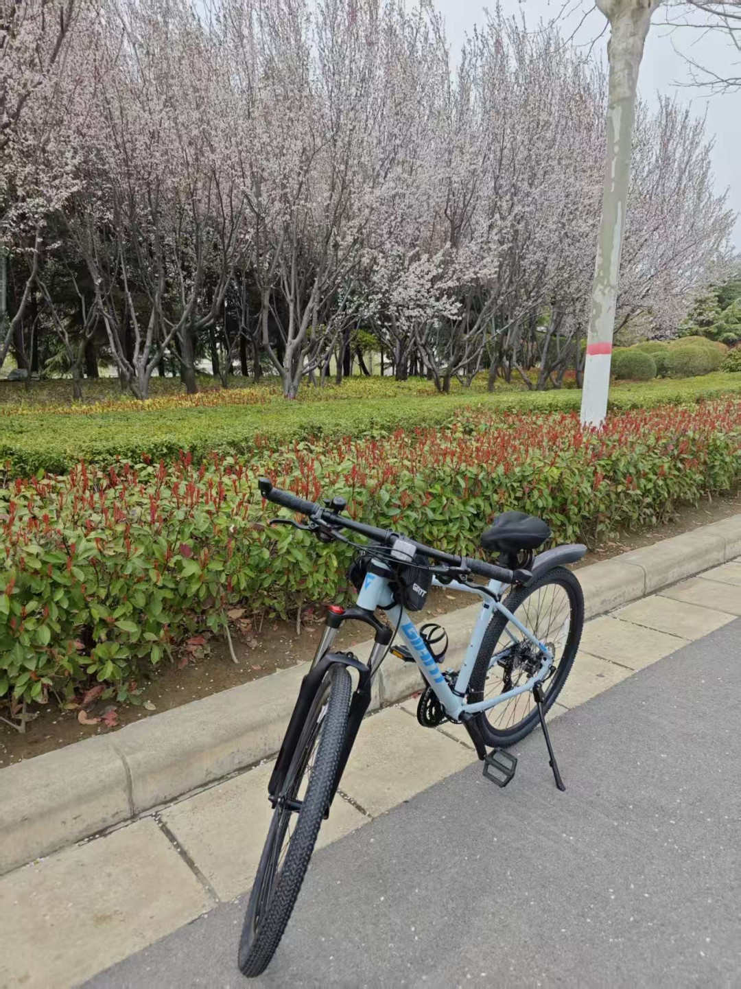 165纠结17寸太大，183嫌19寸偏高：黑客700、ATX720、勇士500下单前，先把尺码这件事搞清楚