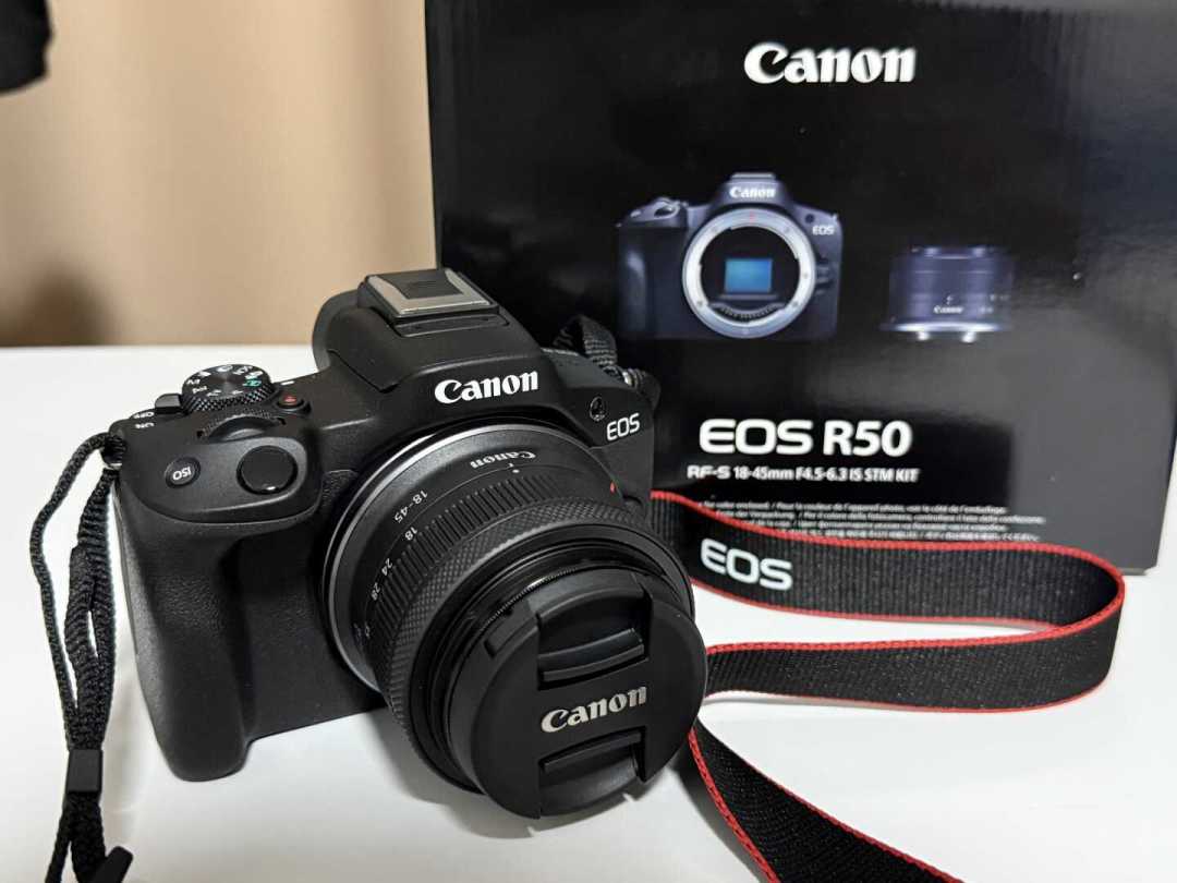 5D2跌到500块上下、EF镜头按斤卖：但二手单反这个便宜，我劝大一新生别急着捡，第一台相机的三档预算替你算了