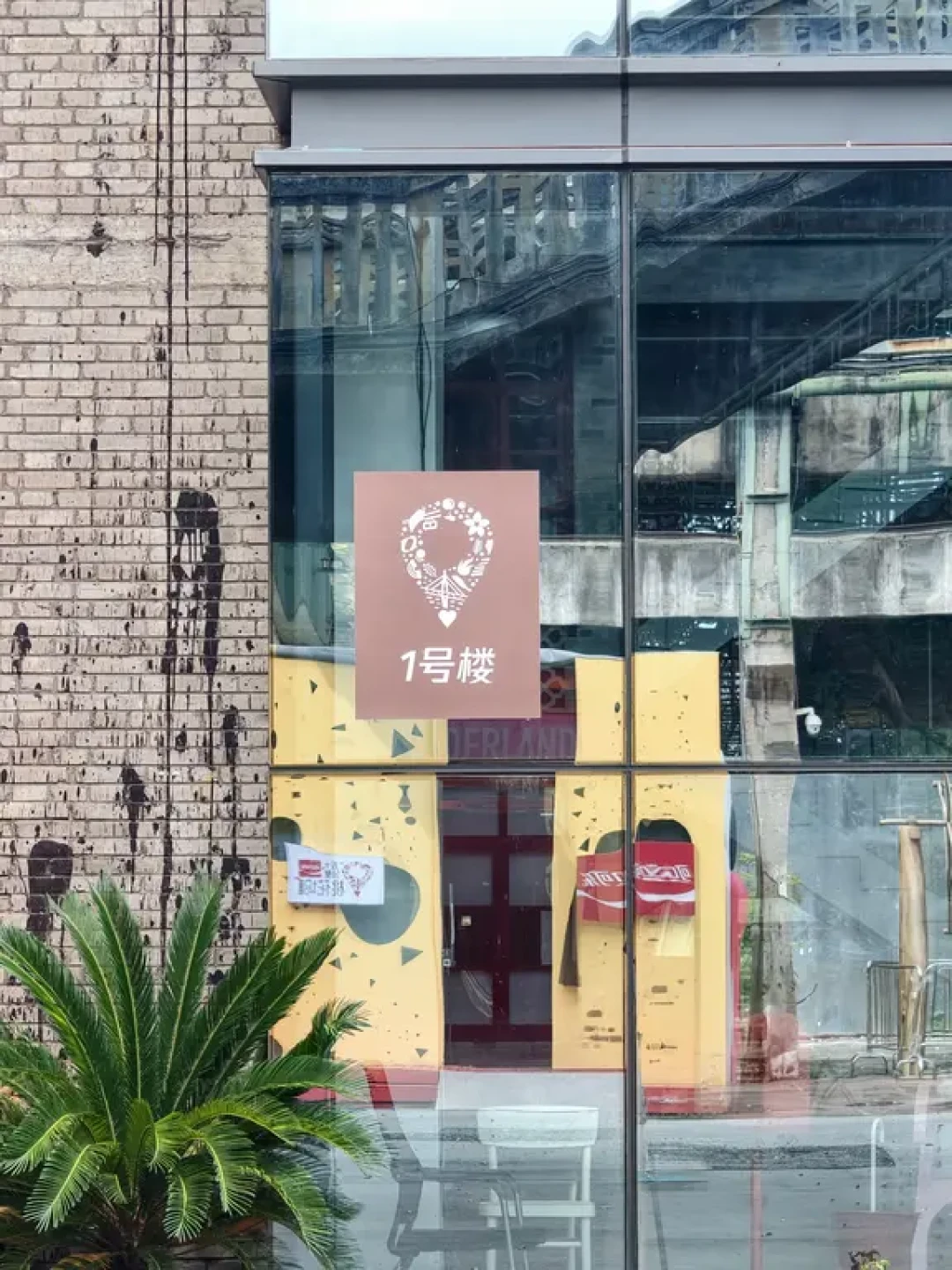 六年来第一个能真正走到的“桃花坞”:《桃花坞6》重庆拍摄地朝圣指南,趁布景还在