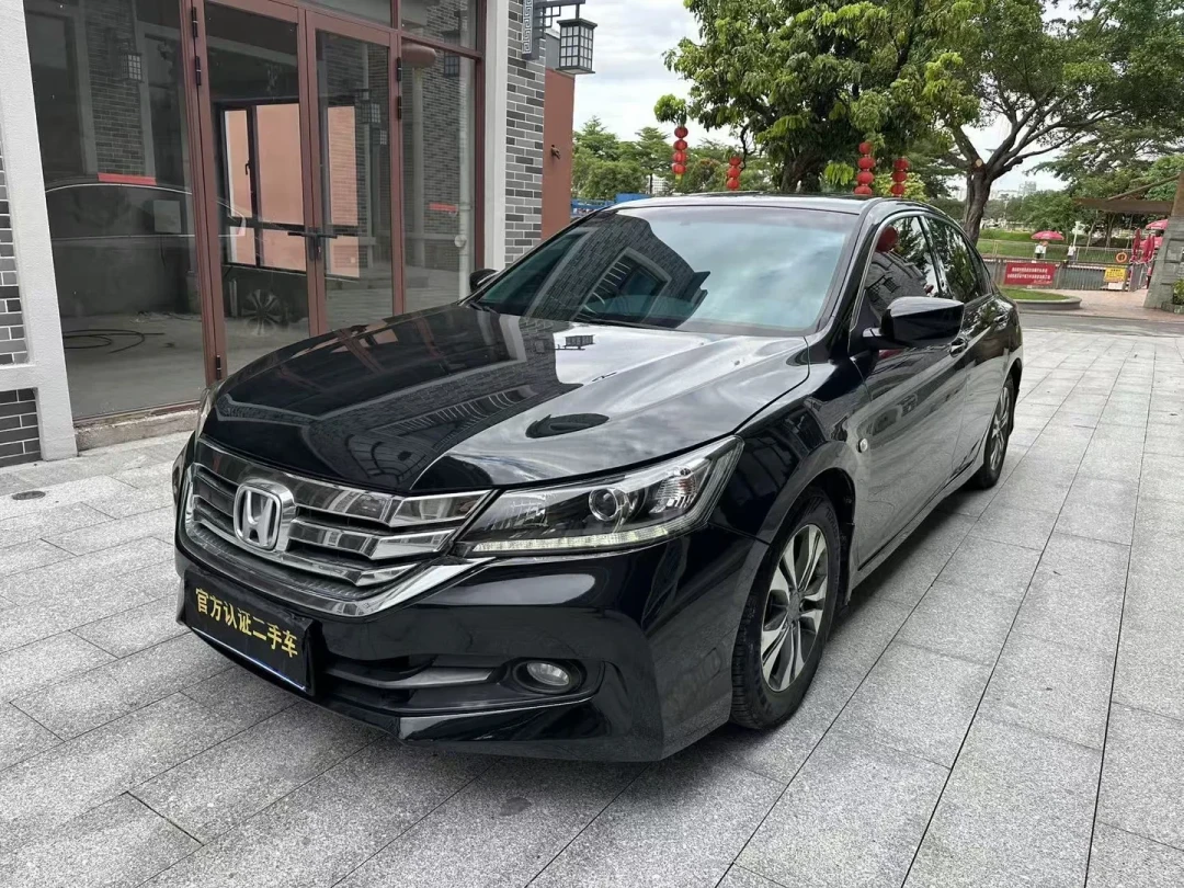 你刷到的“本田2027年后不再投放新燃油车”,是2023年的旧声明:真正要防的不是停产,而是你的4S店先没了