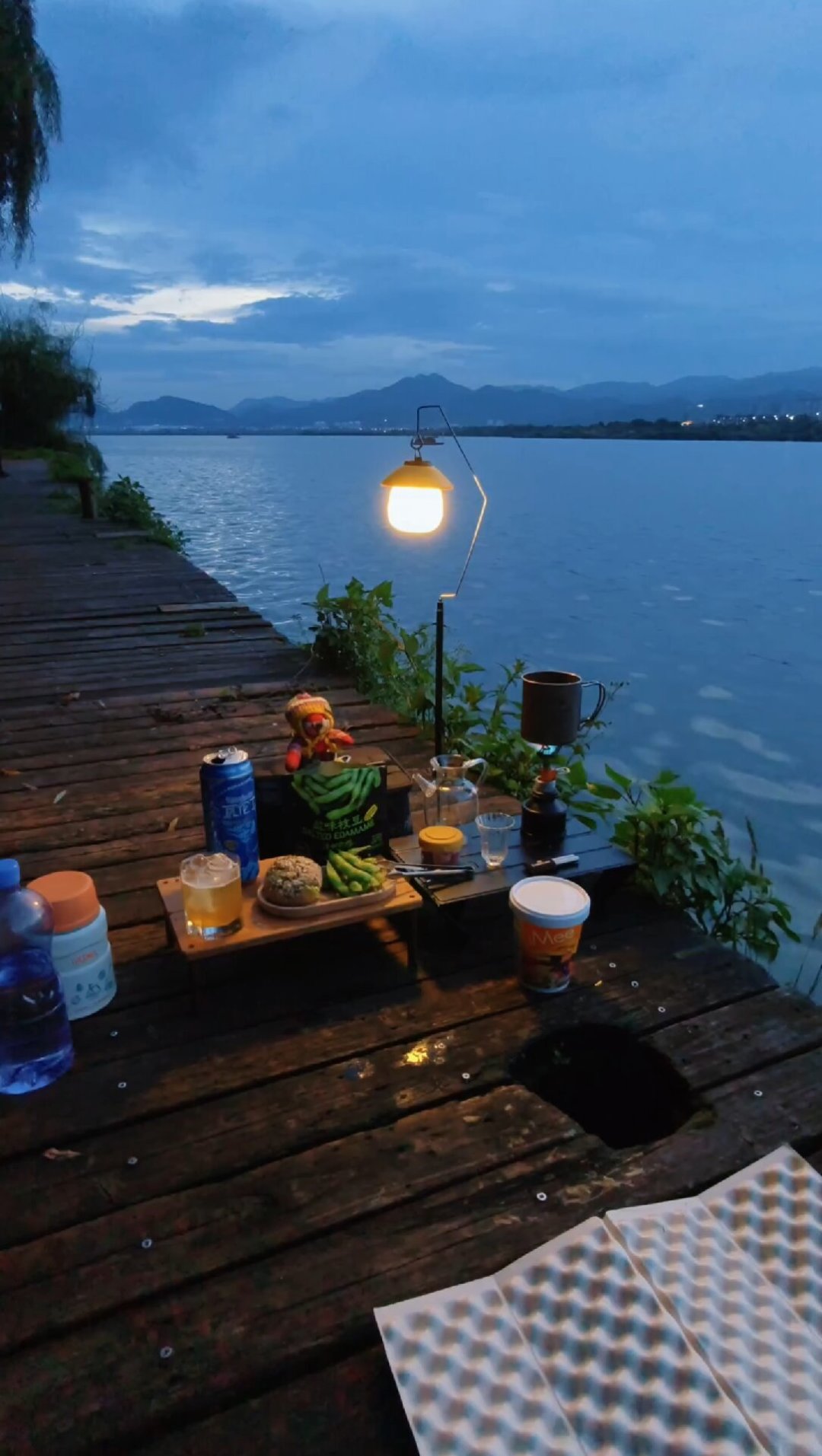 20条高赞“带娃露营帐篷”帖,10条在推帐篷、1条推营地:秋季第一次亲子过夜,先看这4个数