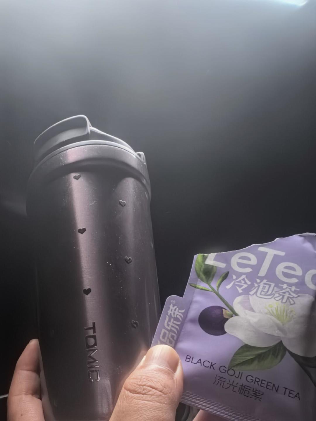 翻了20篇“冷泡茶”笔记,16篇是明星打卡:冷泡茶值得喝,但别照这个抄