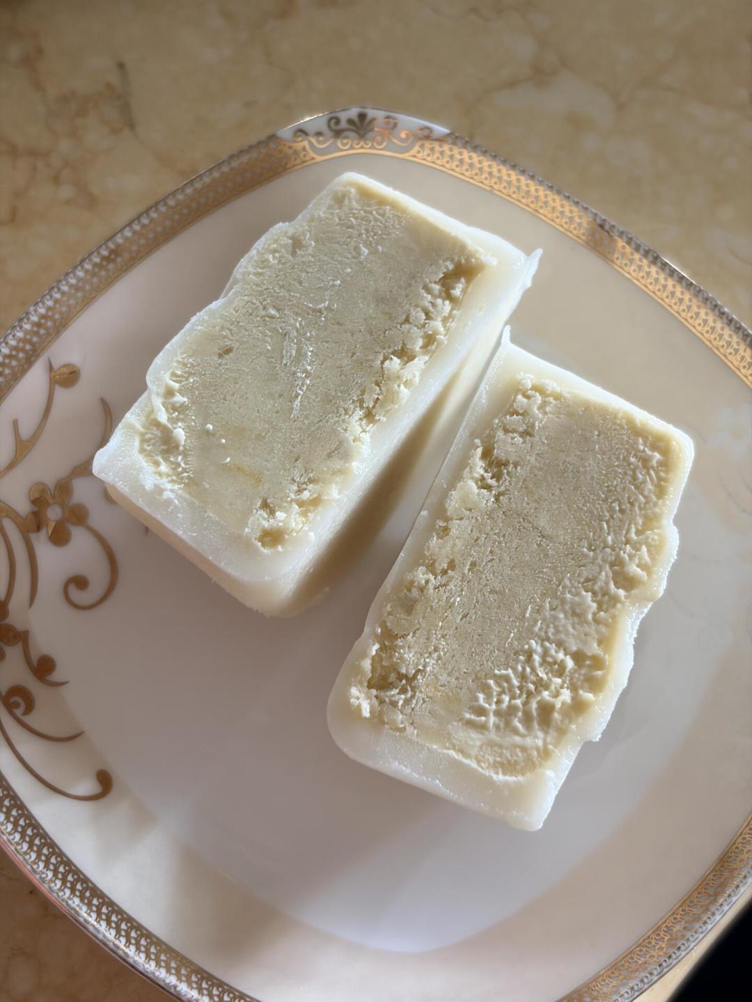 山姆188元的榴莲冰皮月饼,有人说9分想回购,有人说