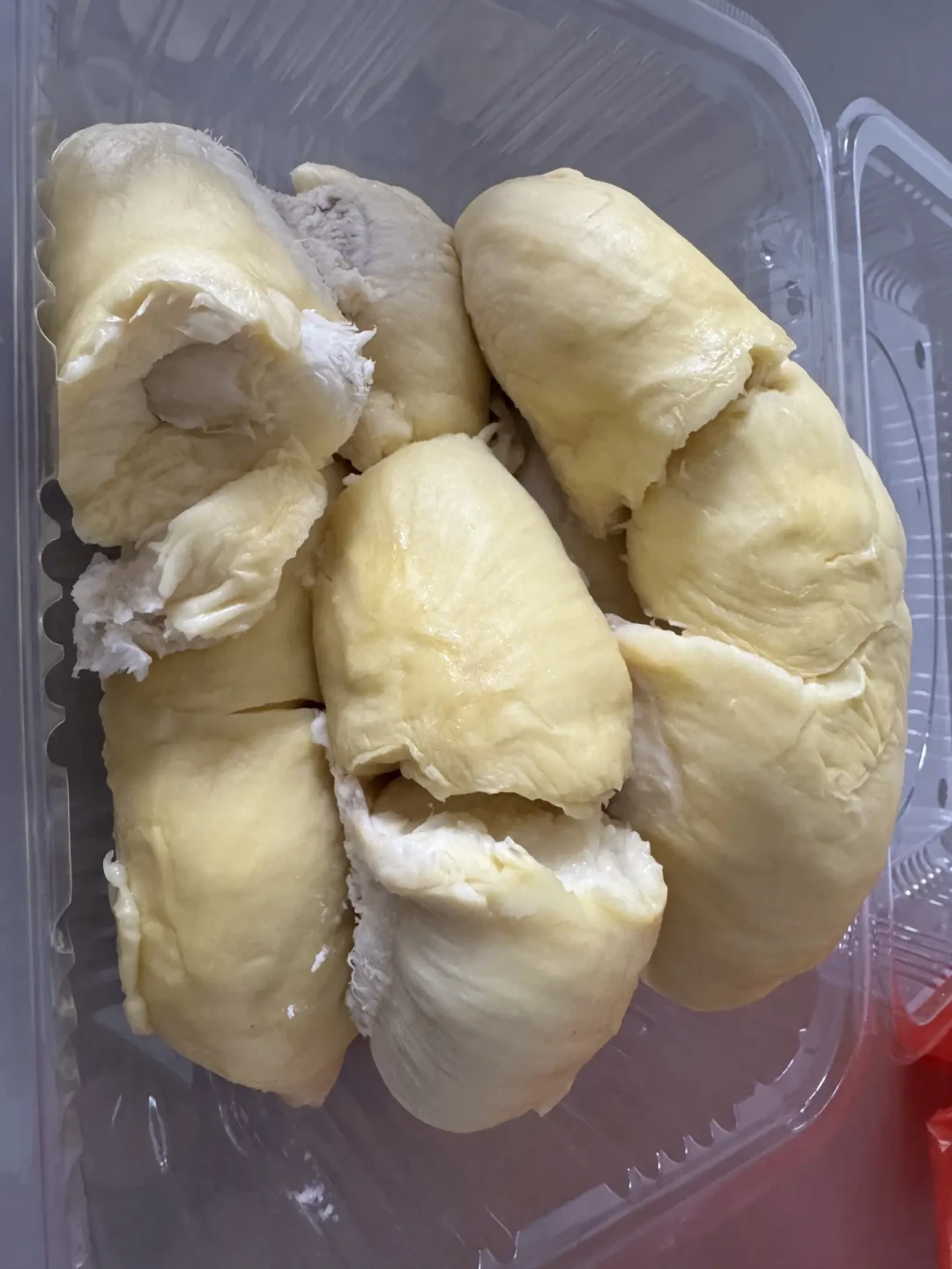 囤了两箱榴莲，能放到冬天吗：价格崩了之后，这问题在评论区爆了，我翻了几十条囤货帖找到答案