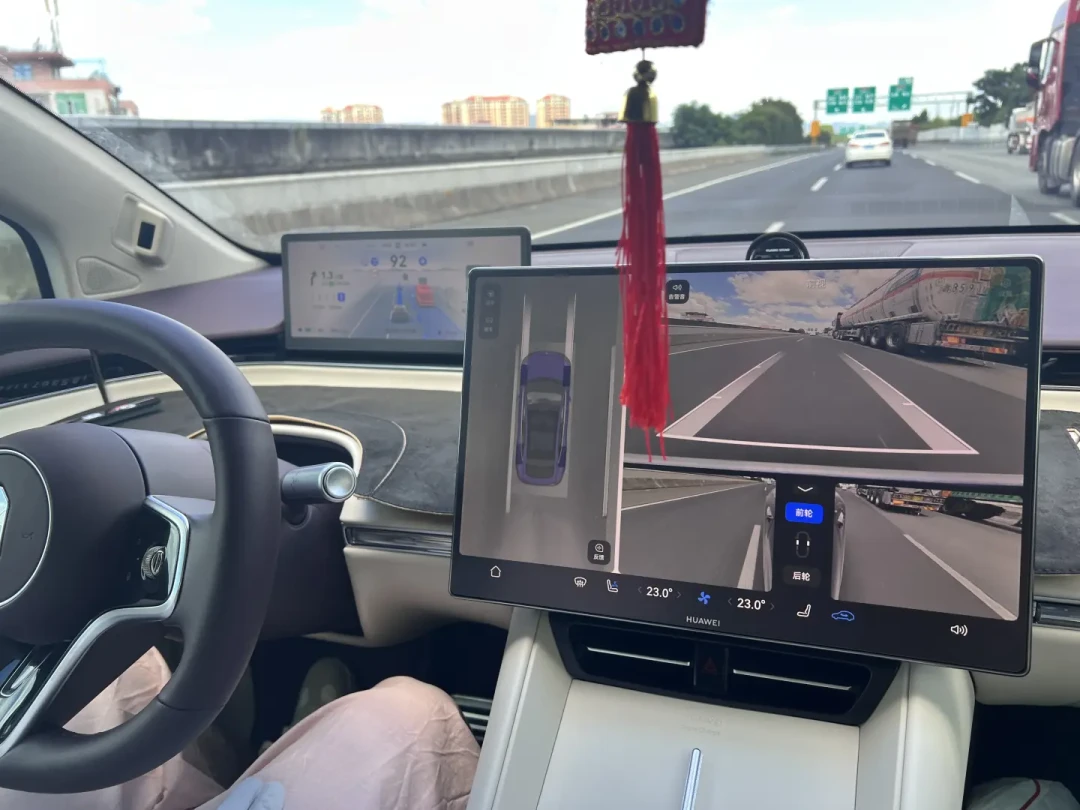 ADS5推送满月:逆行、偏左、走错路,问题基本集中在三类路,跑长途前先收好这份红线清单