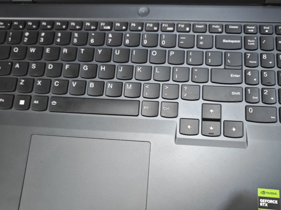 拯救者到手先别联网:大学生第一台游戏本的48小时必做清单