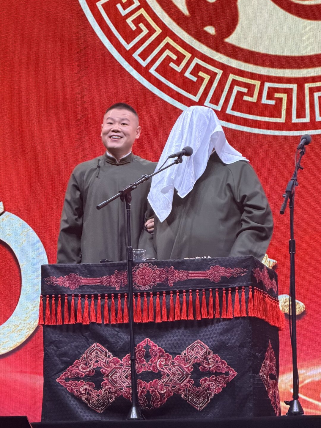 第一次看岳云鹏相声专场?对完4城观众反馈,这份入场前清单让你不白买票