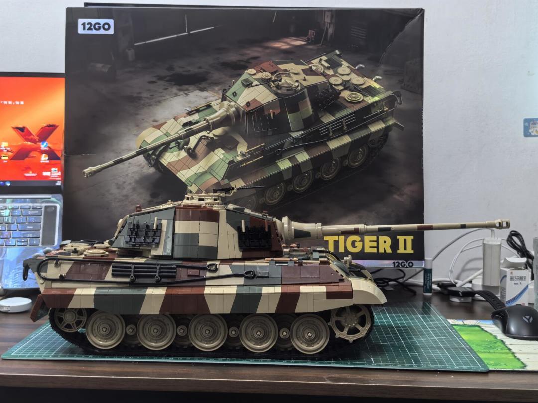 TK2 IS-2首批144元,12GO同周上新配色还预告了杠3:国产军事积木转战苏系,装甲迷入手前先算账