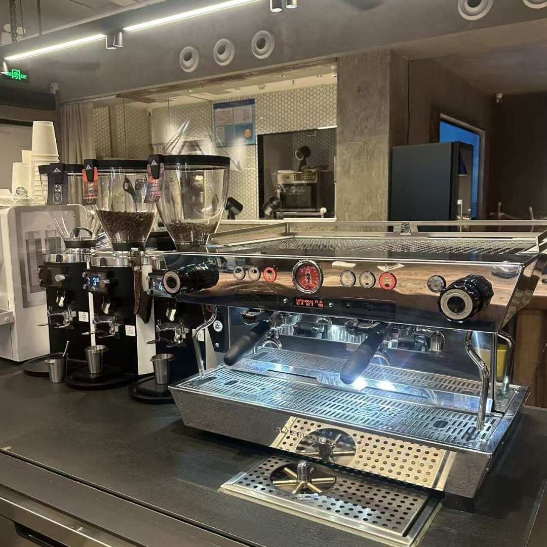 闭店潮把辣妈推向二手市场:出杯3万的KB90挂牌了,捡之前先算清这四笔账