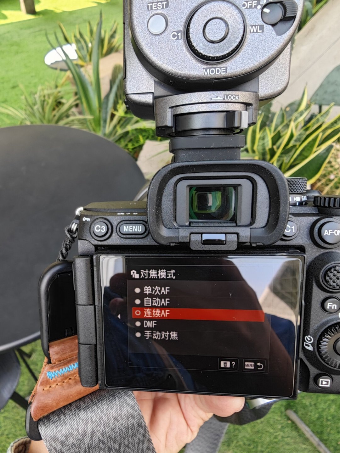 索尼正式提出收购腾龙，A7M5把副厂锁在15fps：买镜头前，先算清这三笔账