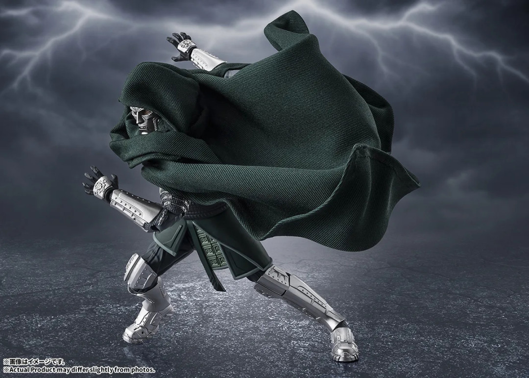 复联5还有4个月：24元平替爆火、Hot Toys头雕翻车，美队周边的钱该这么花
