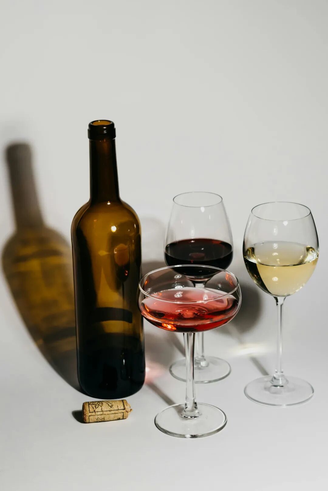 第一杯很香，第三天发酸：一瓶红酒慢慢喝，到底能放几天
