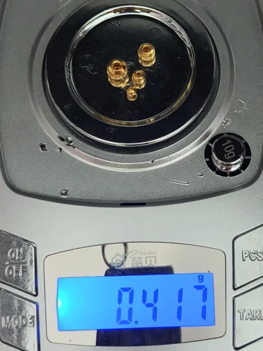 金价破1000,攒金新手蜂拥入场:收金人见得最多的4种坑,每一种都真亏钱