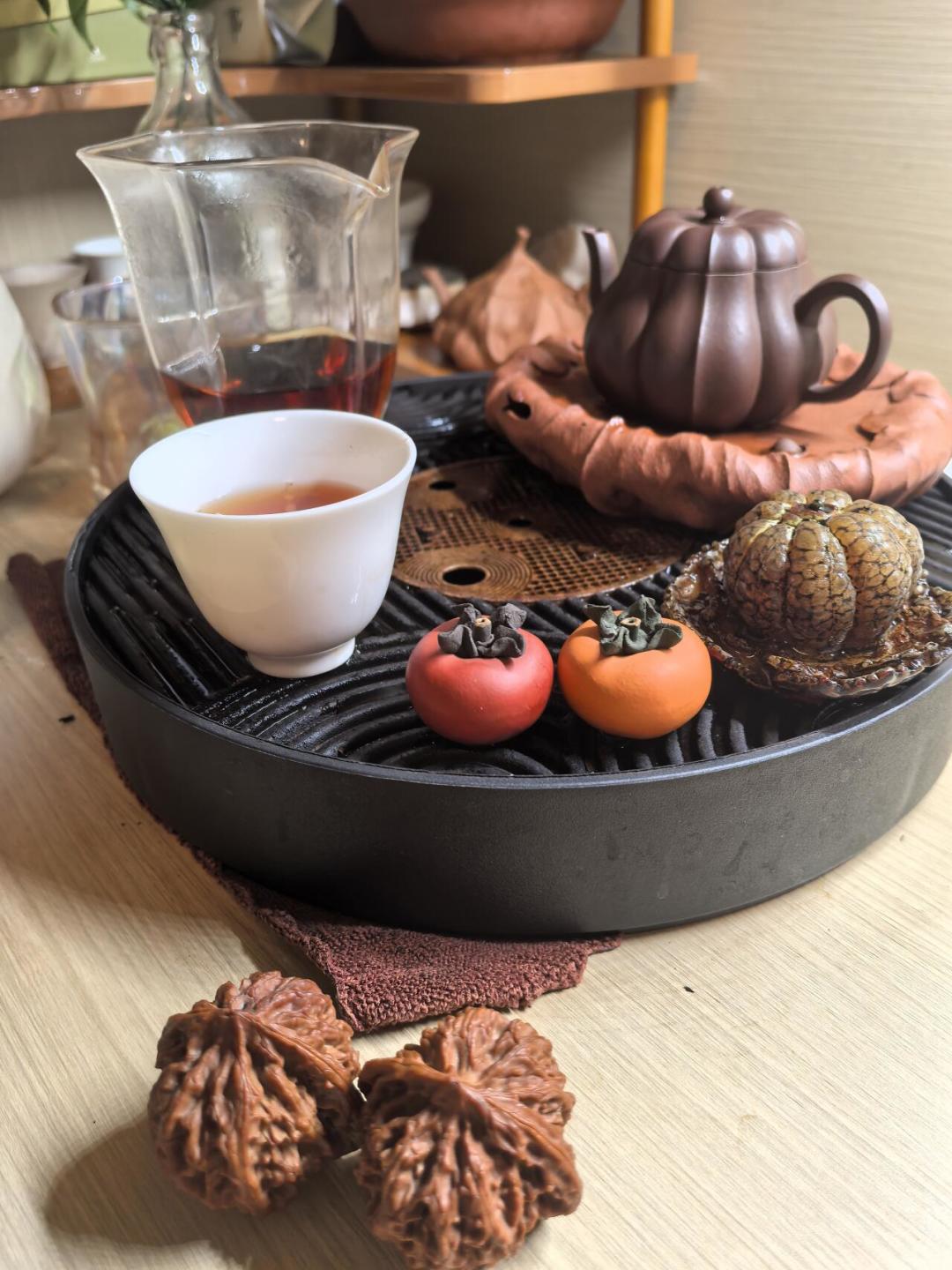 中茶明天办70-90年代7581垂直品鉴会:口粮熟砖几十块,年份茶溢价值不值得付?