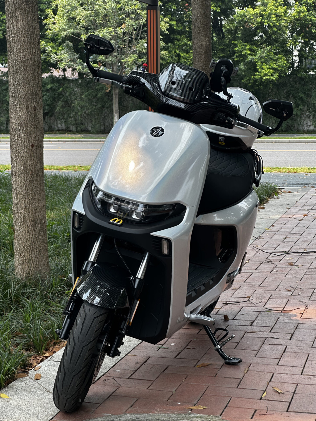 3600元买周冠宇同款电摩?爱玛黑翼S360对决九号N370C、小牛FSciti:三种人该选三种车