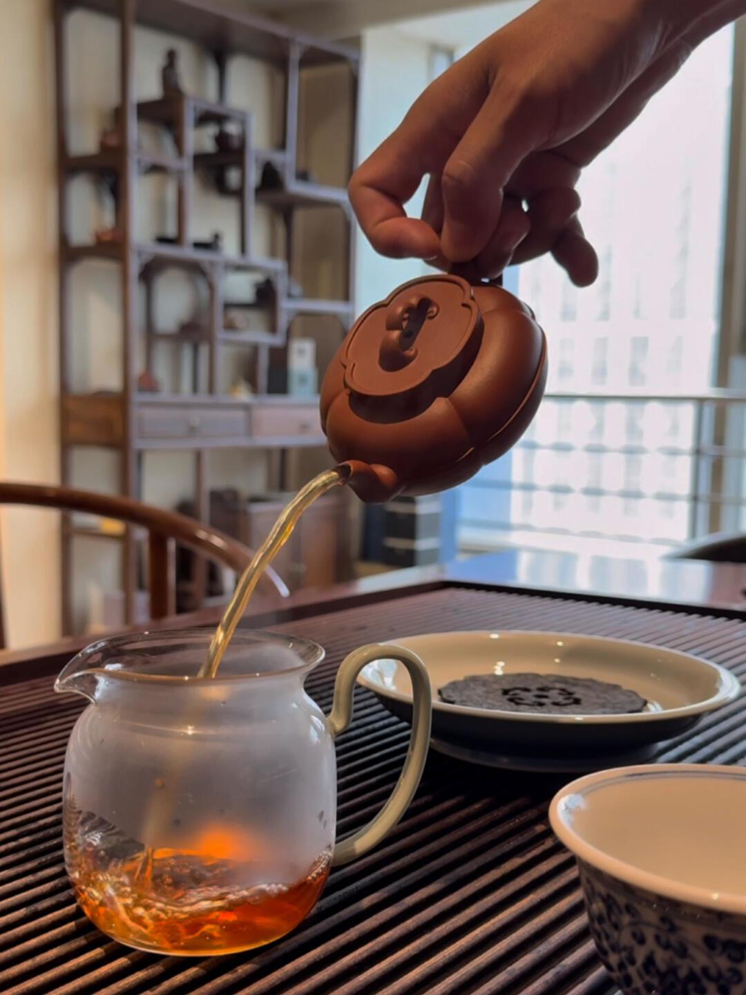“99%的紫砂壶都是毒壶”造谣者获刑:判决书里的两个数字,能治好你的买壶焦虑